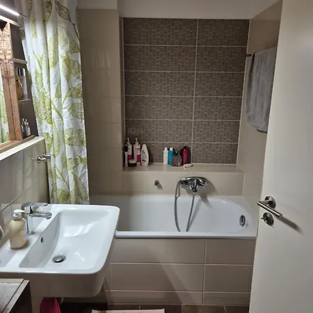 Homestay Privates In 120m